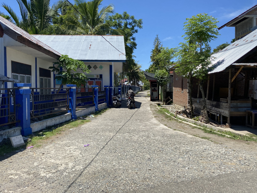 Lokasi Jalan Yueb Kumbang Akses Jalan Menuju Dusun Gampong